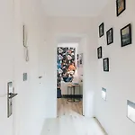Urruti By People Διαμέρισμα